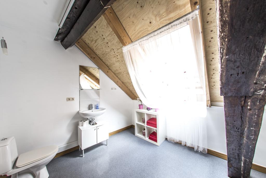 Rentbynight Aparthotel Brussels Bilik gambar