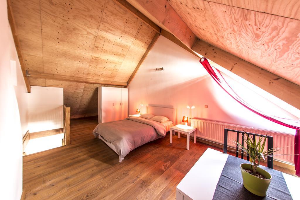 Rentbynight Aparthotel Brussels Bilik gambar
