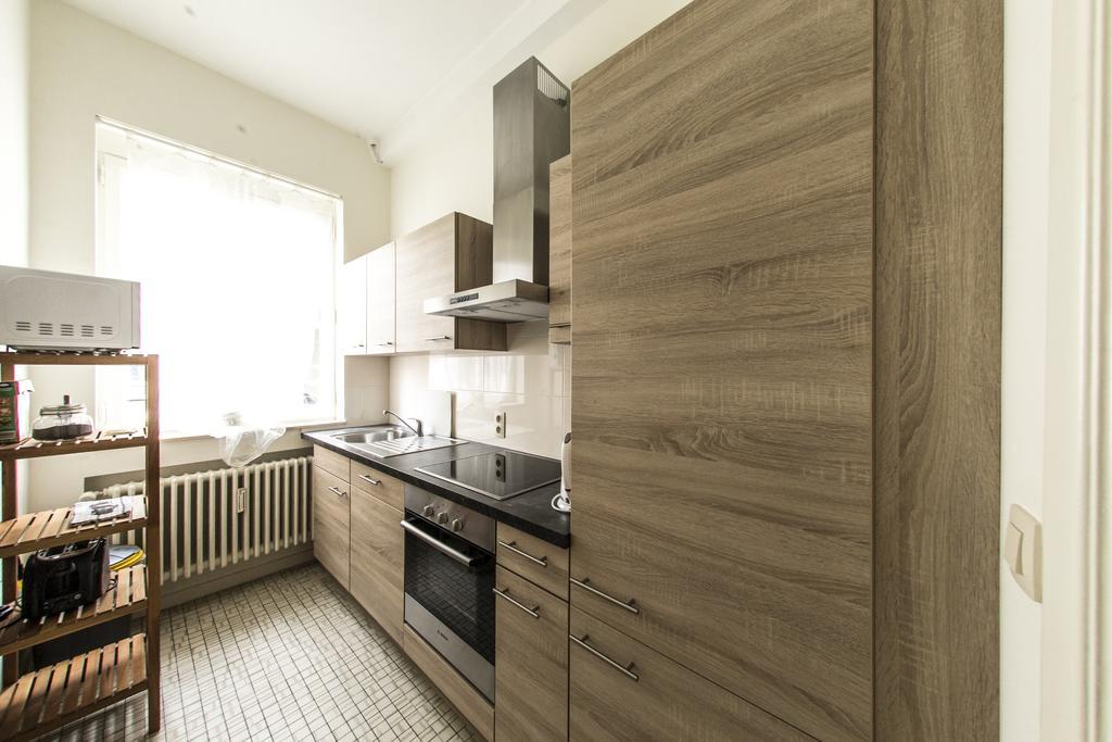 Rentbynight Aparthotel Brussels Bilik gambar